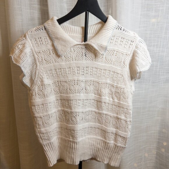 Lauren Conrad Cream Knit Polo Shirt / Sweater Top w/ Ruffled Sleeves Size Large - Picture 2 of 10